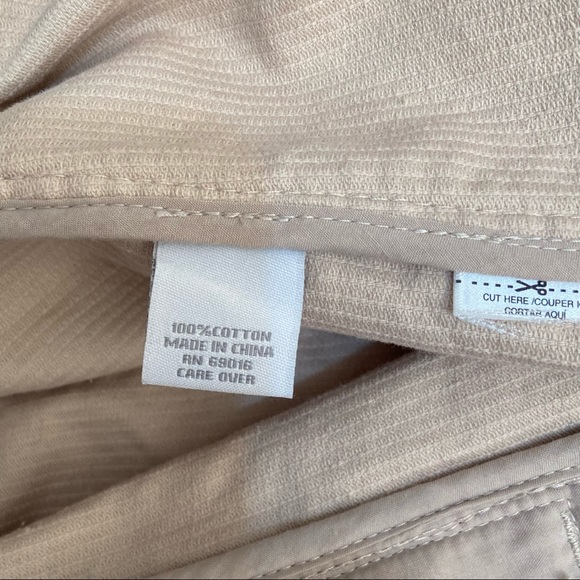 Relativity women khaki corduroy long sleeves buttons closure jacket. Size L.Used - Picture 5 of 15